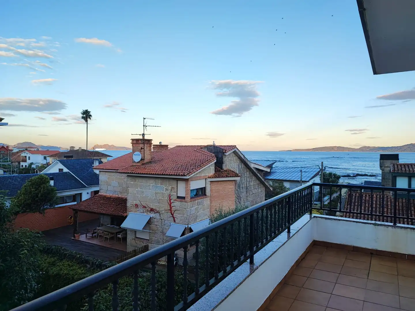 https://static.fotocasa.es/images/ads/40c27a48-f639-48d2-a962-e808110c175a?rule=original