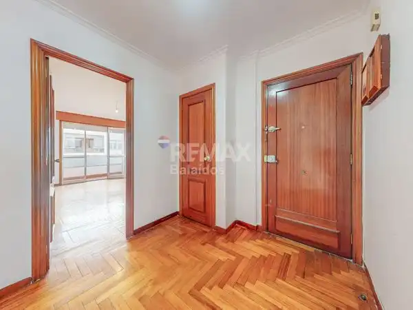 https://static.fotocasa.es/images/ads/598853a7-5347-47a2-9e3c-86eade990fbc?rule=original