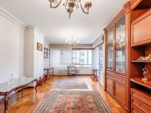 https://static.fotocasa.es/images/ads/68a51fc5-66f4-474c-ac9b-cfbbc0b27b4b?rule=original
