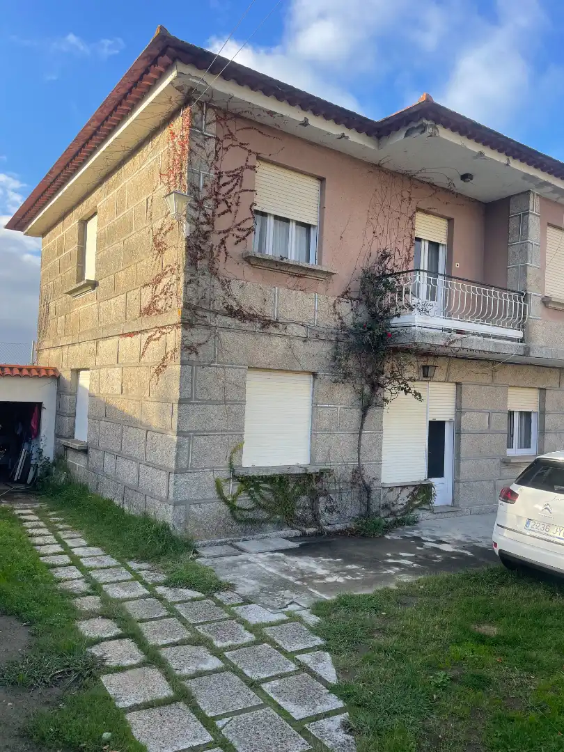 https://static.fotocasa.es/images/ads/d93f4277-967d-4469-9fc3-c6a8a5ae5f49?rule=original