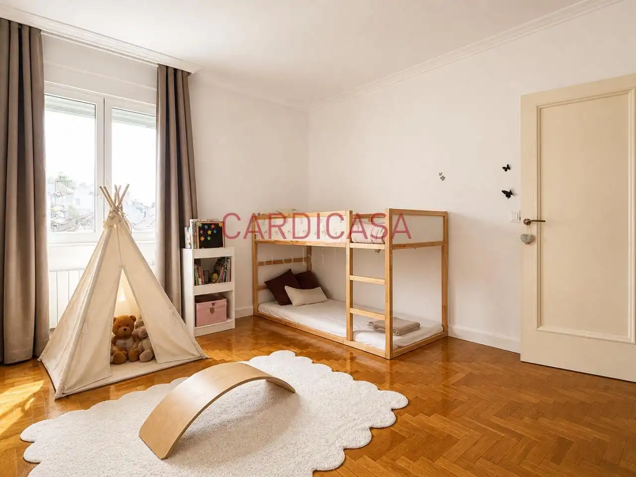 https://static.fotocasa.es/images/ads/bbaedc10-0813-485d-bc08-c3648b8408a9?rule=original