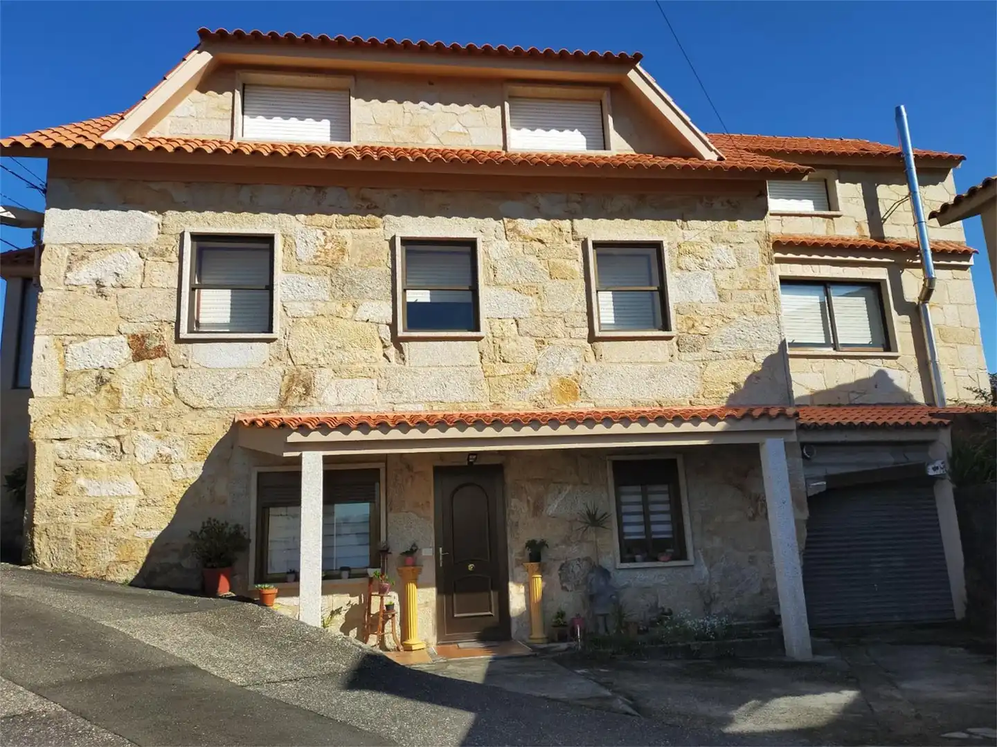 https://static.fotocasa.es/images/anuncio/2022/12/26/176246169/2720175130.jpg?rule=original