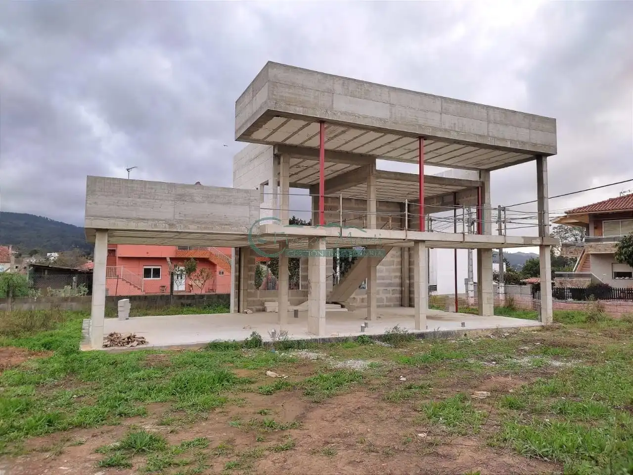 https://static.fotocasa.es/images/ads/cf3498f3-2f88-4b41-b104-c86fcf592b4a?rule=original