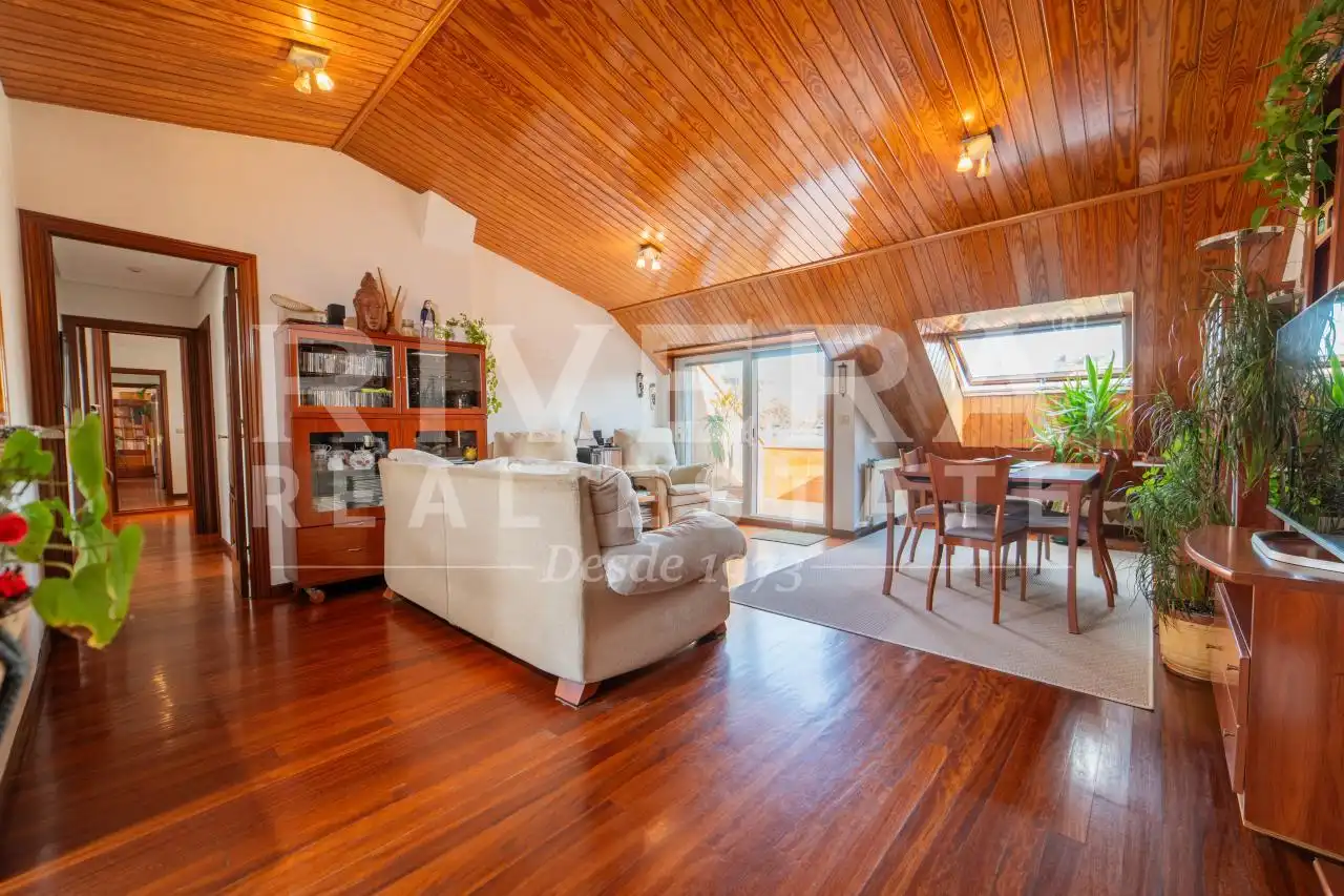 https://static.fotocasa.es/images/ads/71505179-f98f-40ee-8c34-7c4d806e7693?rule=original