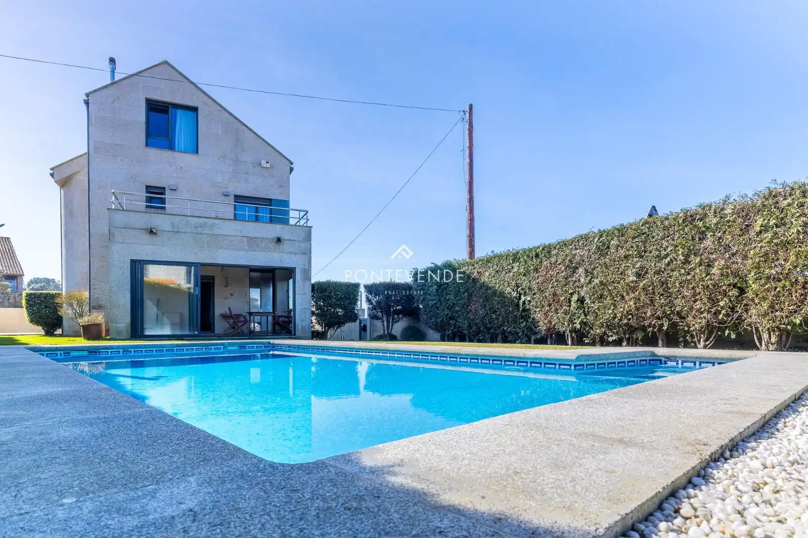 https://static.fotocasa.es/images/ads/f060e655-77b9-4e33-9307-2b89e84434e1?rule=original