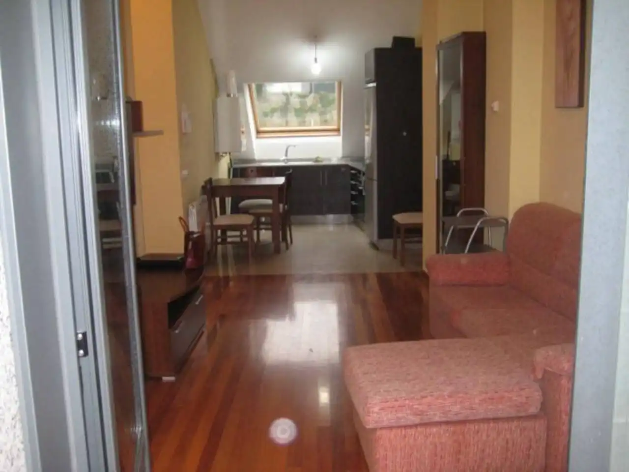 https://static.fotocasa.es/images/ads/6c7e6968-306f-4a60-b64c-ea27661cdd04?rule=original
