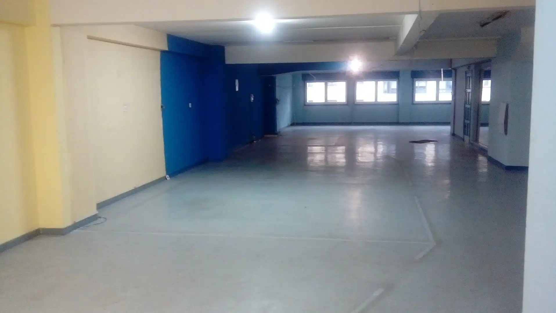 https://static.fotocasa.es/images/ads/dfd27a0f-987f-4c73-adb8-a109059906d6?rule=original