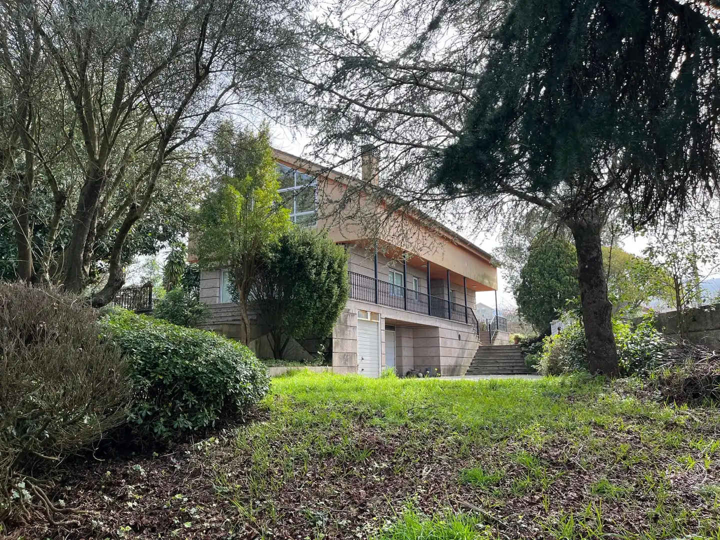 https://static.fotocasa.es/images/ads/18222cb1-9c2f-4de6-8ebc-48c5e00d8140?rule=original