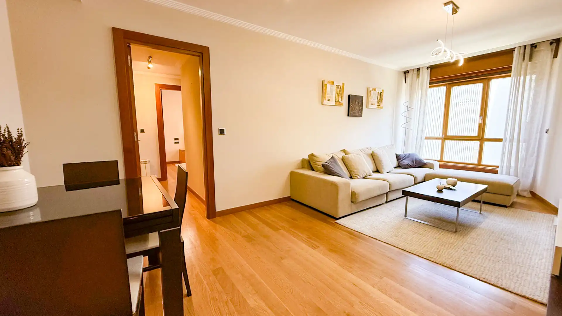 https://static.fotocasa.es/images/ads/e3ce5c82-e924-40ac-8c97-c1c9ce30964c?rule=original