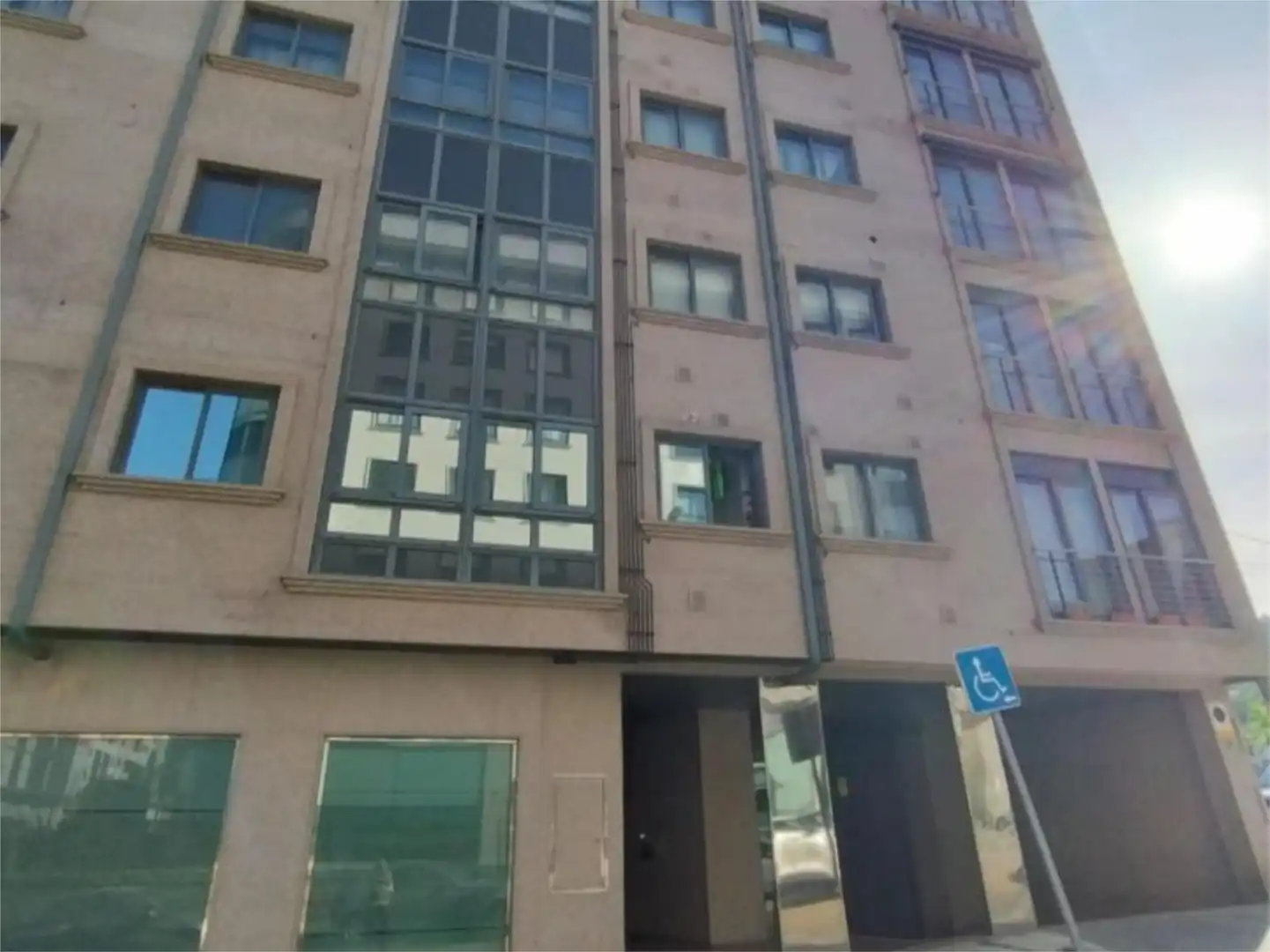 https://static.fotocasa.es/images/anuncio/2025/04/13/186206808/4607990952.jpg?rule=original