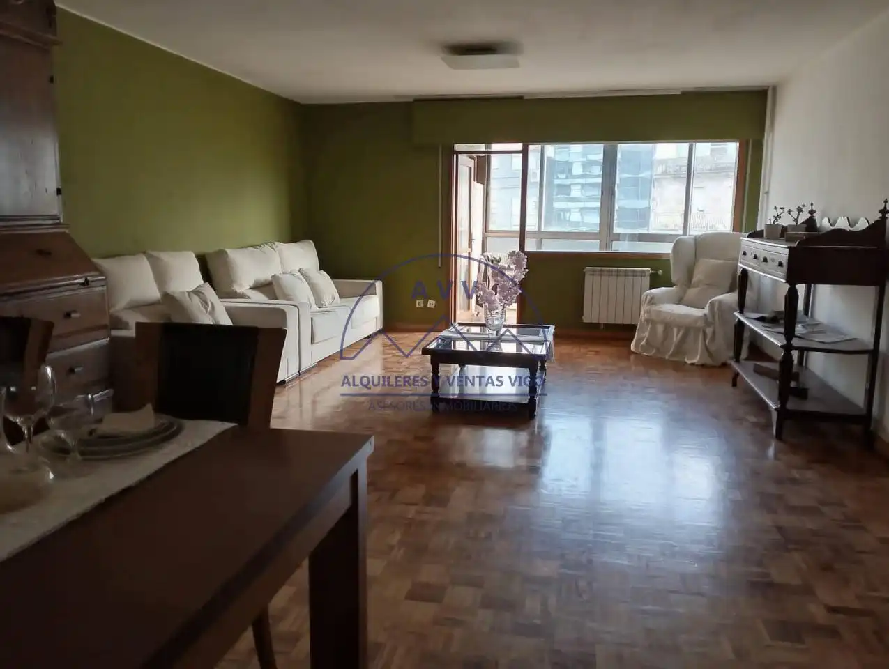 https://static.fotocasa.es/images/ads/6a8ade58-2863-4778-8eb1-8314da02b3c1?rule=original