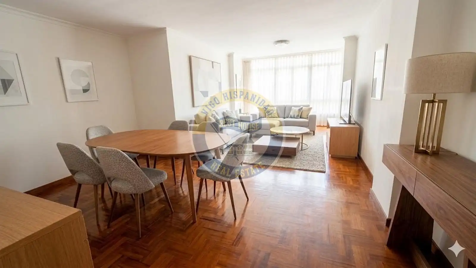 https://static.fotocasa.es/images/ads/9fb381fa-bcf7-430d-a0b5-9e0507249999?rule=original