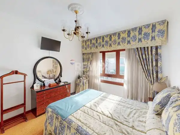 https://static.fotocasa.es/images/ads/23b334e9-4b97-4bac-85d0-2364a0121814?rule=original