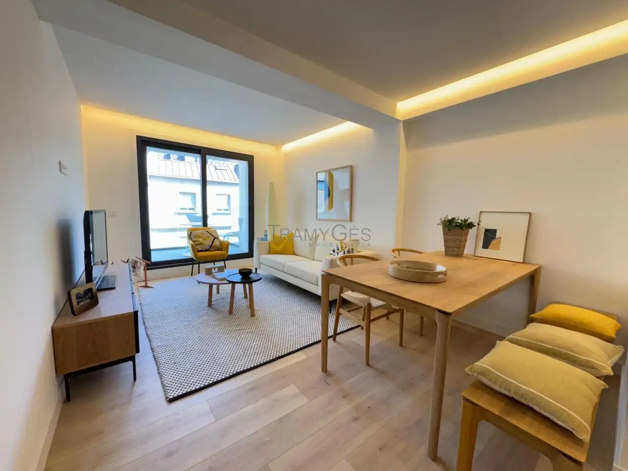 https://static.fotocasa.es/images/ads/3068f963-01ba-4a5f-88d2-88f90c844c0e?rule=original