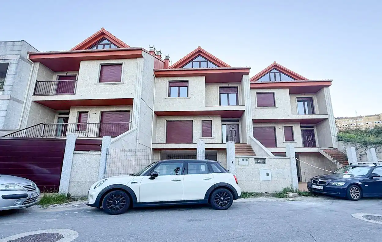 https://static.fotocasa.es/images/ads/fc992537-ce2f-438f-90ba-fed3f8d9d603?rule=original