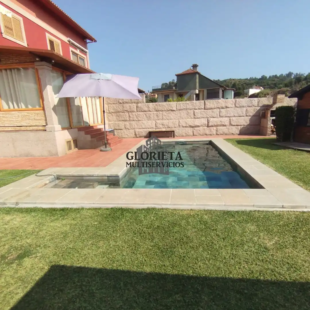 https://static.fotocasa.es/images/ads/49c2bec5-d289-466a-bab1-6713a49f5ae1?rule=original