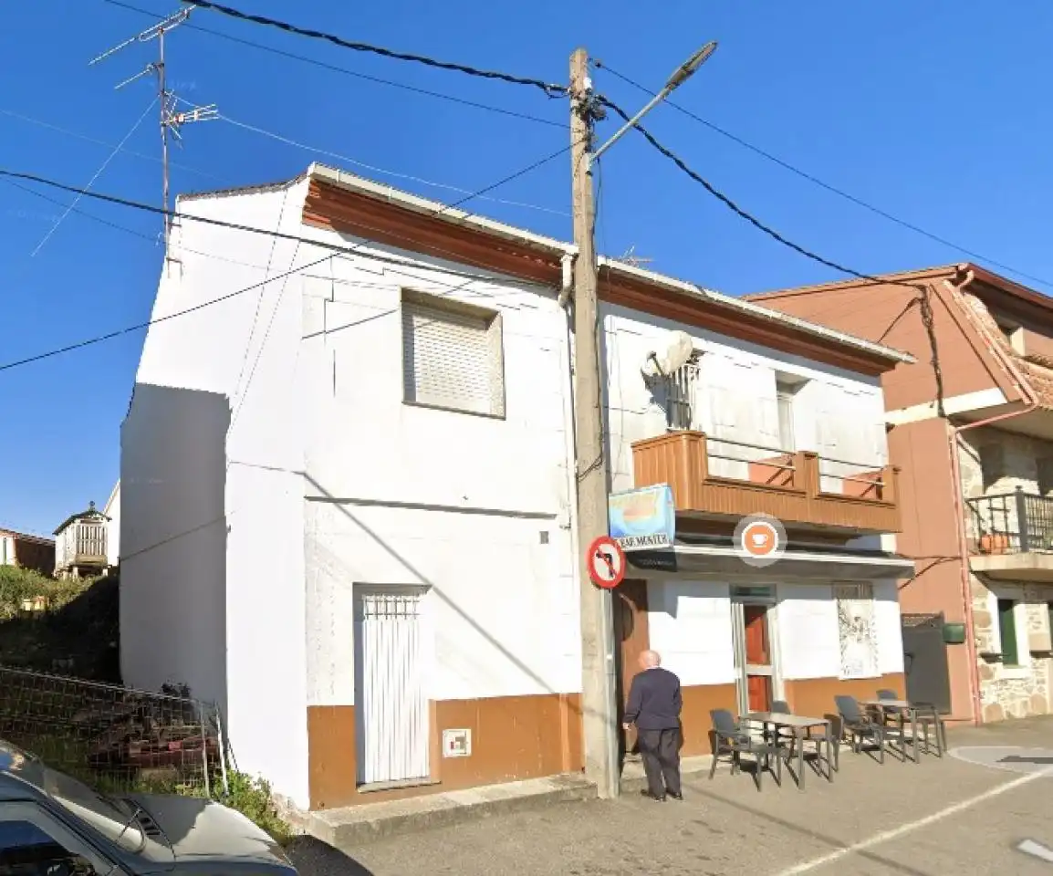 https://static.fotocasa.es/images/ads/9350bf42-0d24-4379-a03e-4c0dd040415e?rule=original