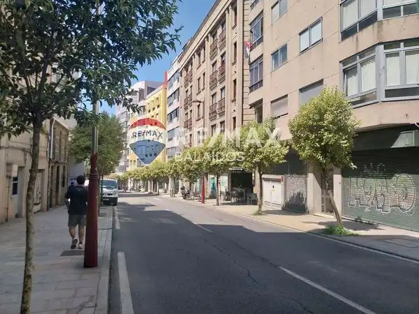 https://static.fotocasa.es/images/ads/d63c9f5f-1352-49a8-a3b7-c38a5c8f29d2?rule=original