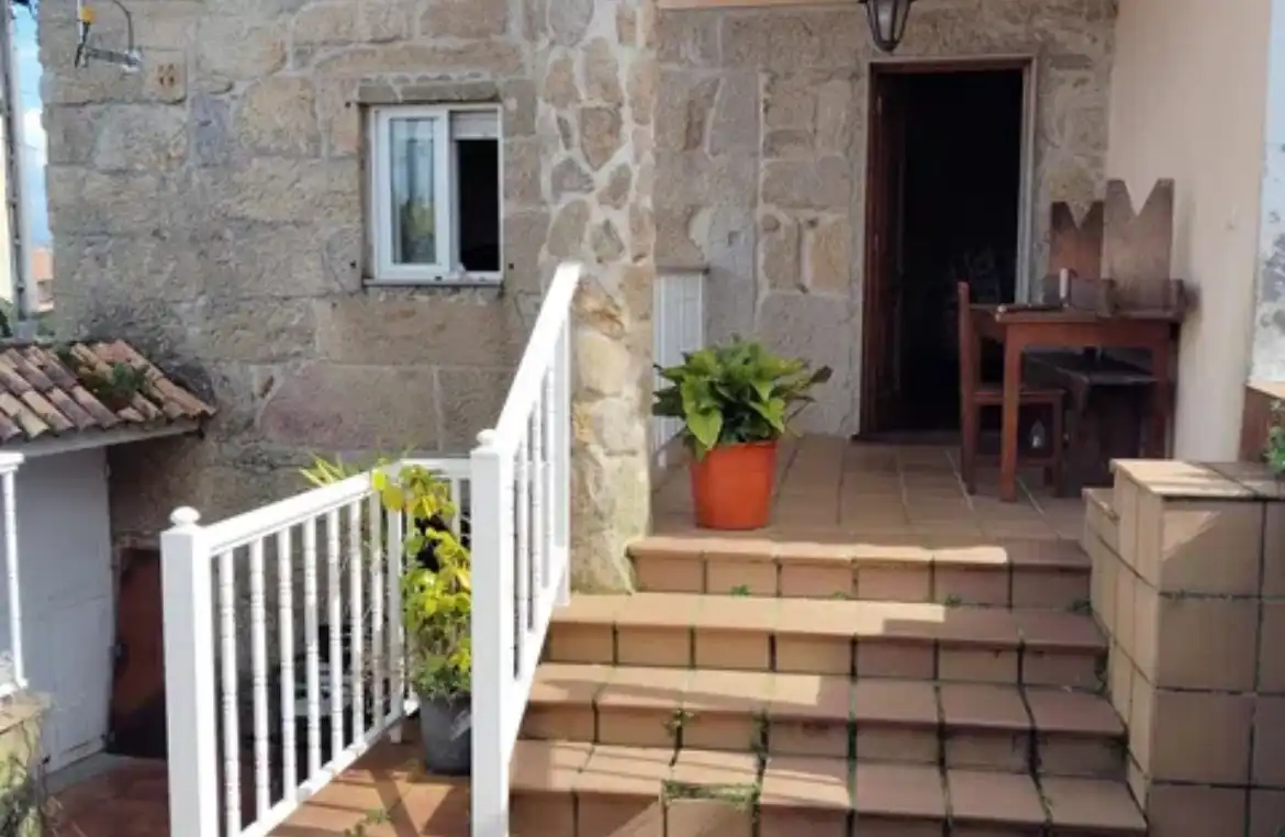 https://static.fotocasa.es/images/ads/e2c001fe-2395-4410-bd2e-279cb7979579?rule=original