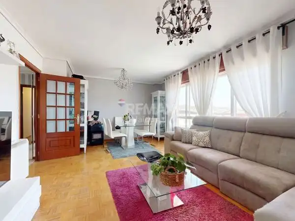 https://static.fotocasa.es/images/ads/c62065d0-b7c0-4957-871f-433f9c36772f?rule=original