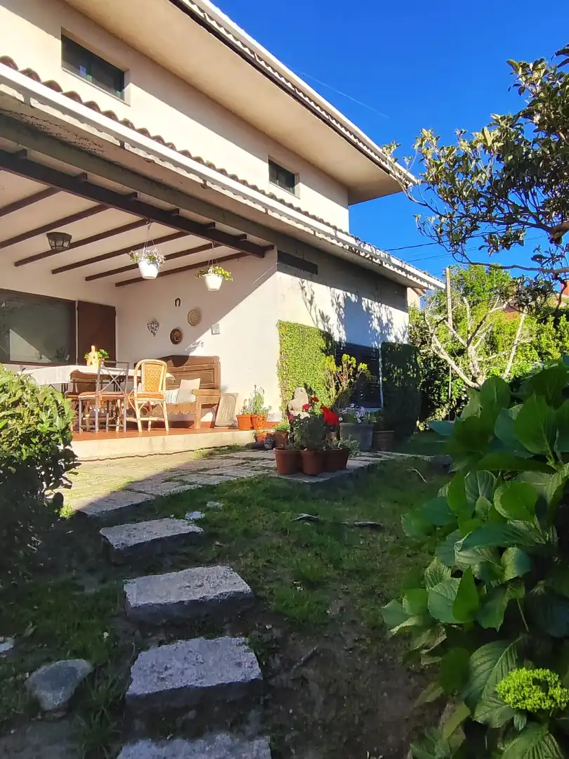 https://static.fotocasa.es/images/ads/1cf8631e-505e-407b-9e96-9e089354768c?rule=original