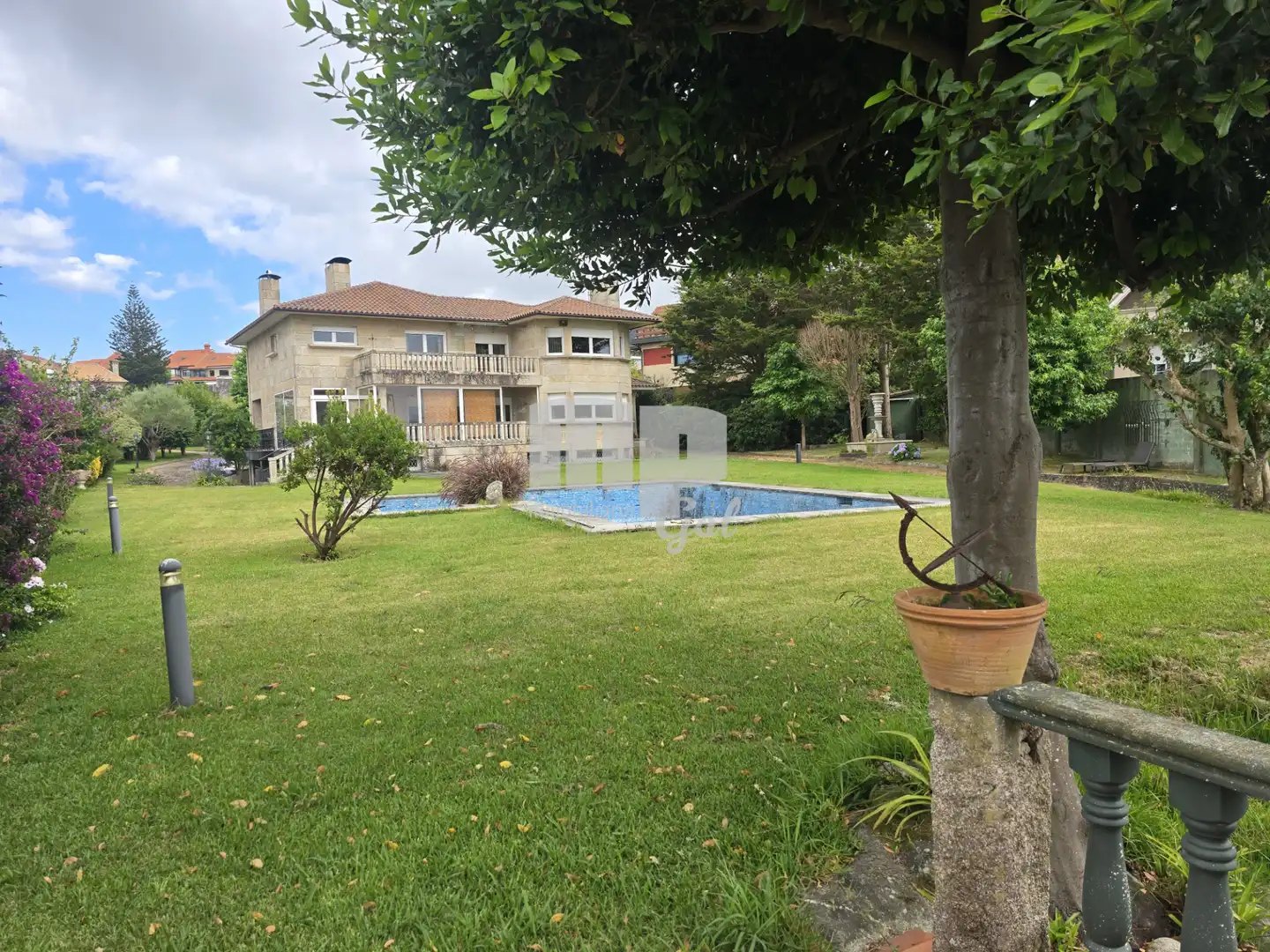 https://static.fotocasa.es/images/ads/5ace71cf-5a72-4406-a9d2-312bc3c2da5a?rule=original