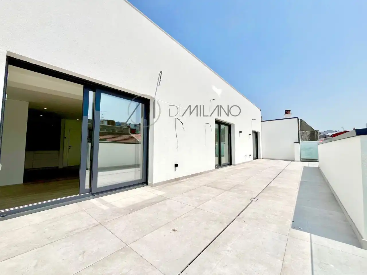 https://static.fotocasa.es/images/ads/74bde10c-9e24-4b7e-b8c8-3c0887ffb334?rule=original