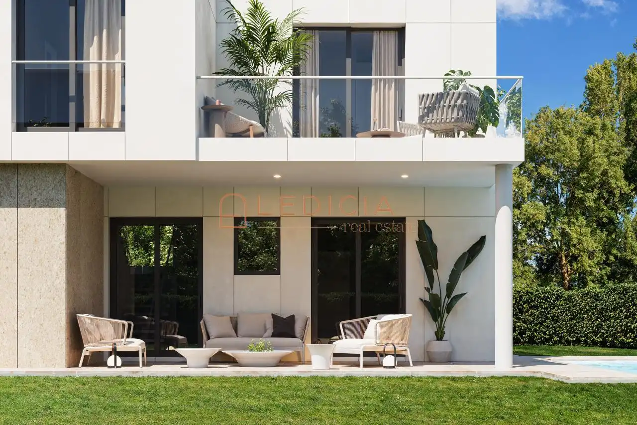 https://static.fotocasa.es/images/ads/cdf252aa-0c38-4386-bb7e-e9ef3bf83e04?rule=original