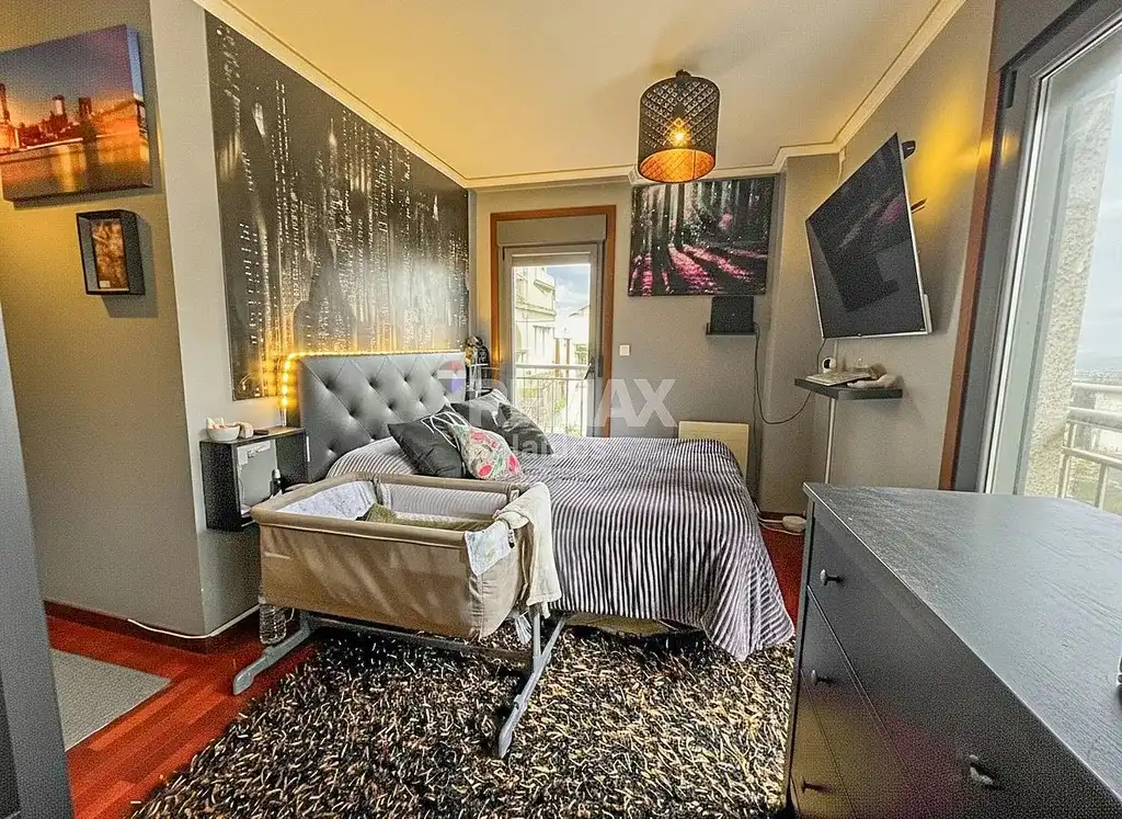 https://static.fotocasa.es/images/ads/43fa40b5-b0ed-4e76-9421-1b65a1991d39?rule=original