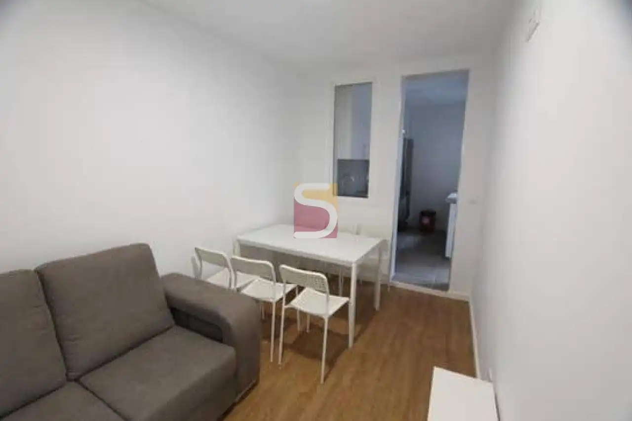 https://static.fotocasa.es/images/ads/d80fbcac-fa55-4f72-a2f1-2040429d0a74?rule=original