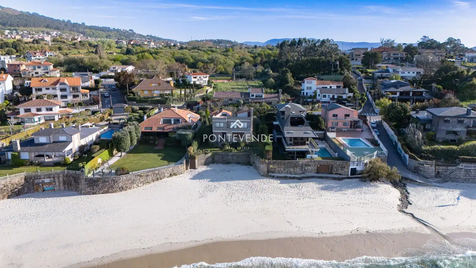 https://static.fotocasa.es/images/ads/d8d5210c-dfc1-4200-a8f2-9f4361719fce?rule=original