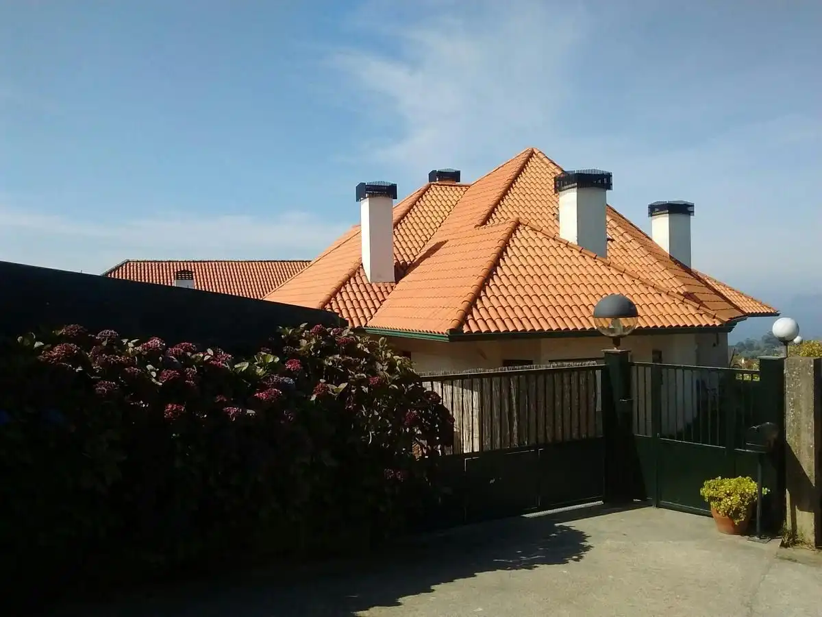 https://static.fotocasa.es/images/ads/6c2ce01f-bc8b-4aa0-9fdf-7ce4afccd617?rule=original