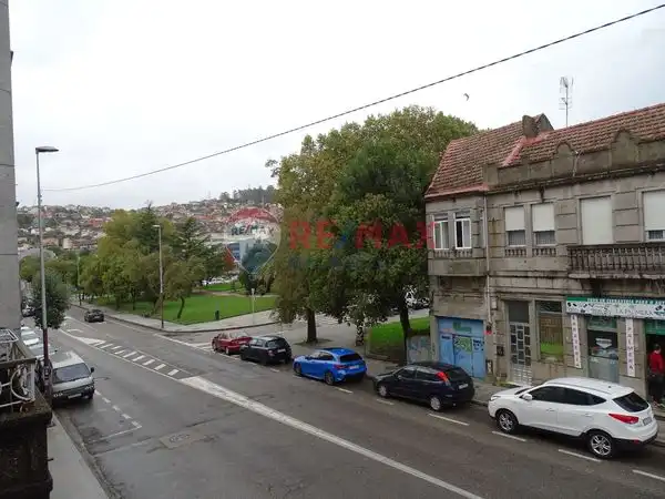 https://static.fotocasa.es/images/ads/e7b45916-98b7-4fe1-ad8d-bb623e3a1a96?rule=original