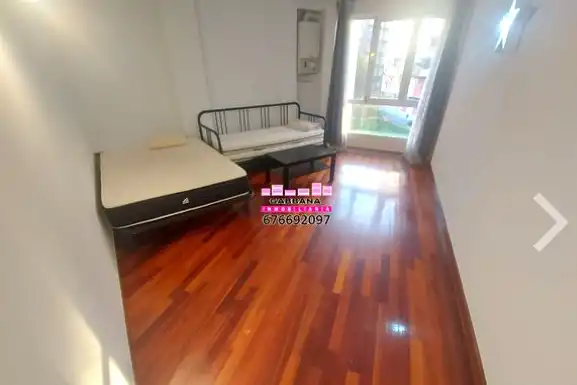 https://static.fotocasa.es/images/ads/9c40d993-72db-4405-acd2-cf4ea97b4343?rule=original