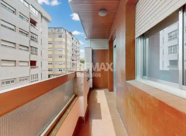 https://static.fotocasa.es/images/ads/ab052830-f749-4cd5-82b2-d90d1c151805?rule=original