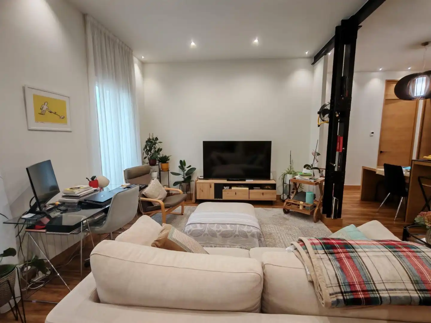 https://static.fotocasa.es/images/ads/8ce6eeb1-60a6-4384-8d73-127b01a1865b?rule=original