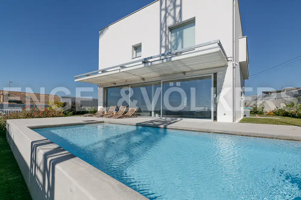 https://static.fotocasa.es/images/ads/efb774b4-e850-49c1-9fd5-1498d5308e9f?rule=original