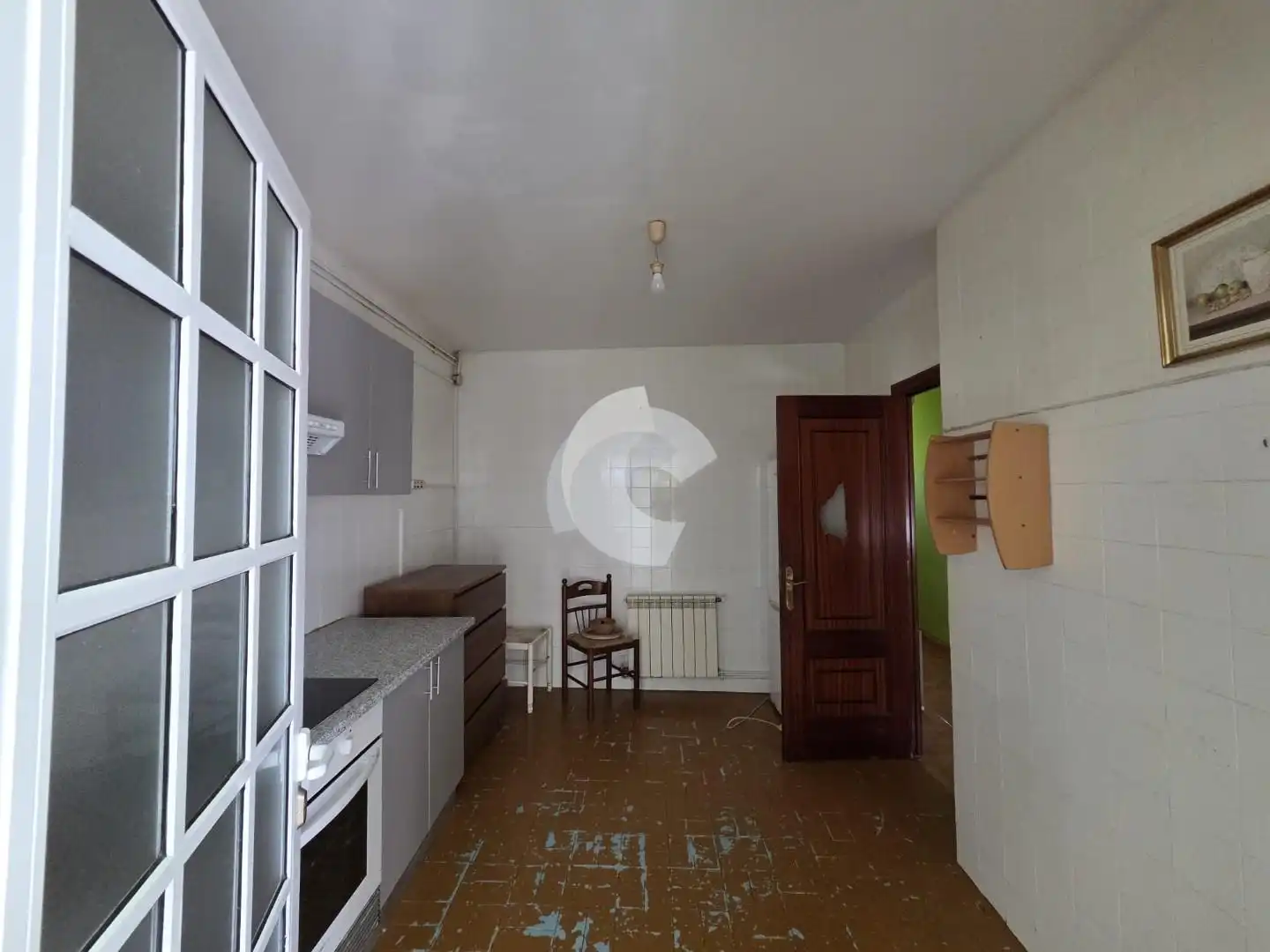 https://static.fotocasa.es/images/ads/a9c9d597-84c3-4af0-b6ee-6f526ba386b0?rule=original