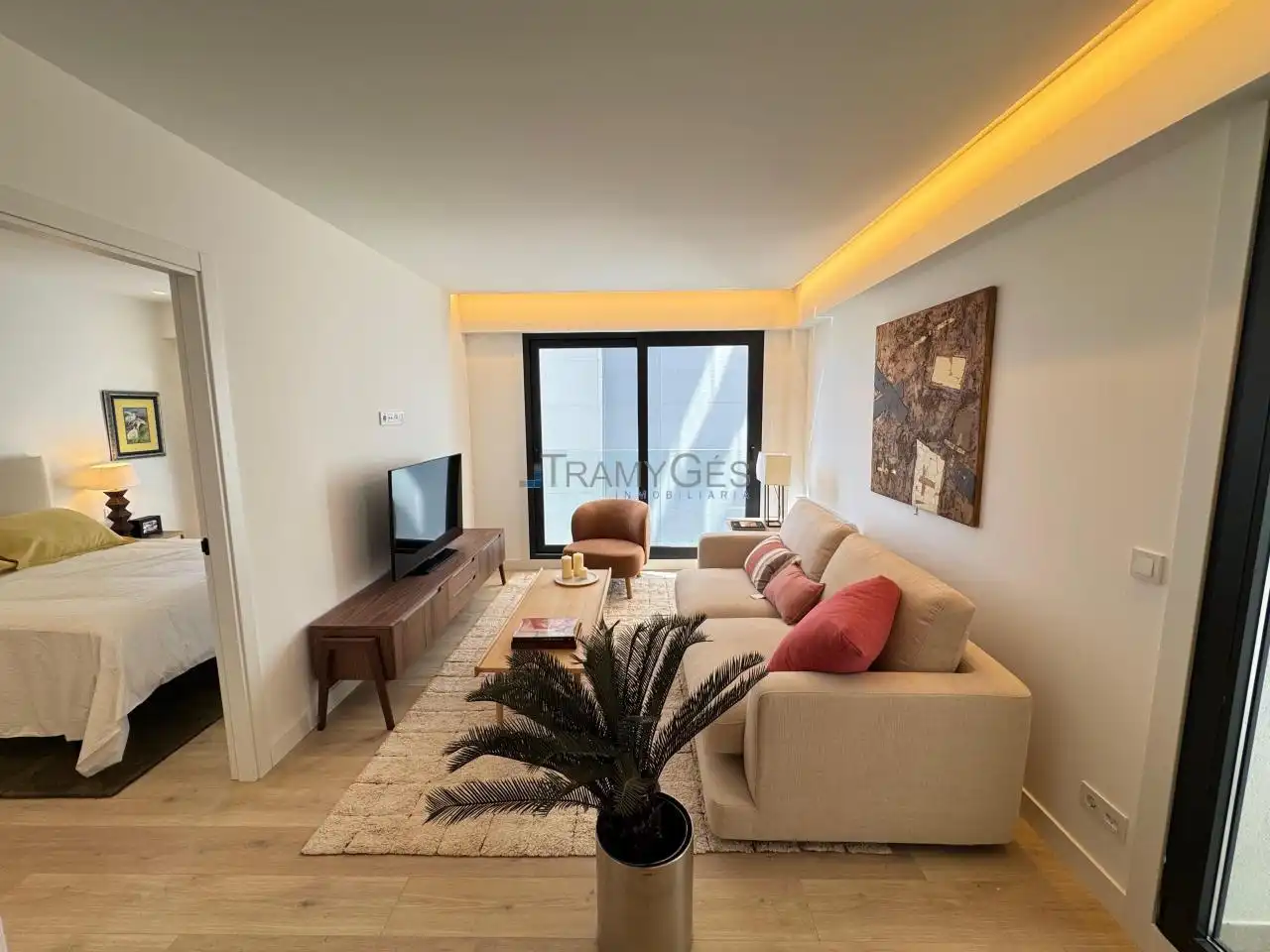 https://static.fotocasa.es/images/ads/ed690919-1857-48f4-87e4-e6adfaa23159?rule=original
