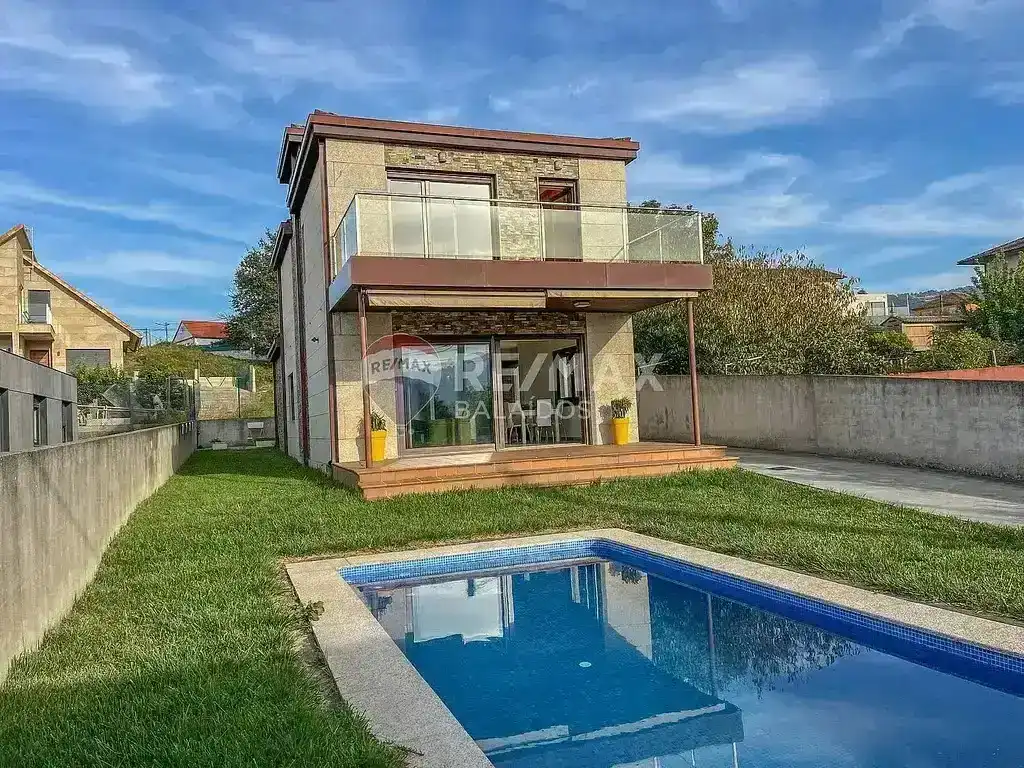 https://static.fotocasa.es/images/ads/eb0b6d45-4d05-4452-8d7d-a711397d7dd9?rule=original