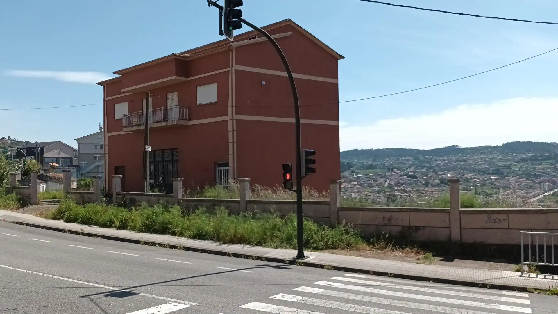 https://static.fotocasa.es/images/ads/40ec4ba3-538f-4f9e-9b50-fd8ece27ba34?rule=original