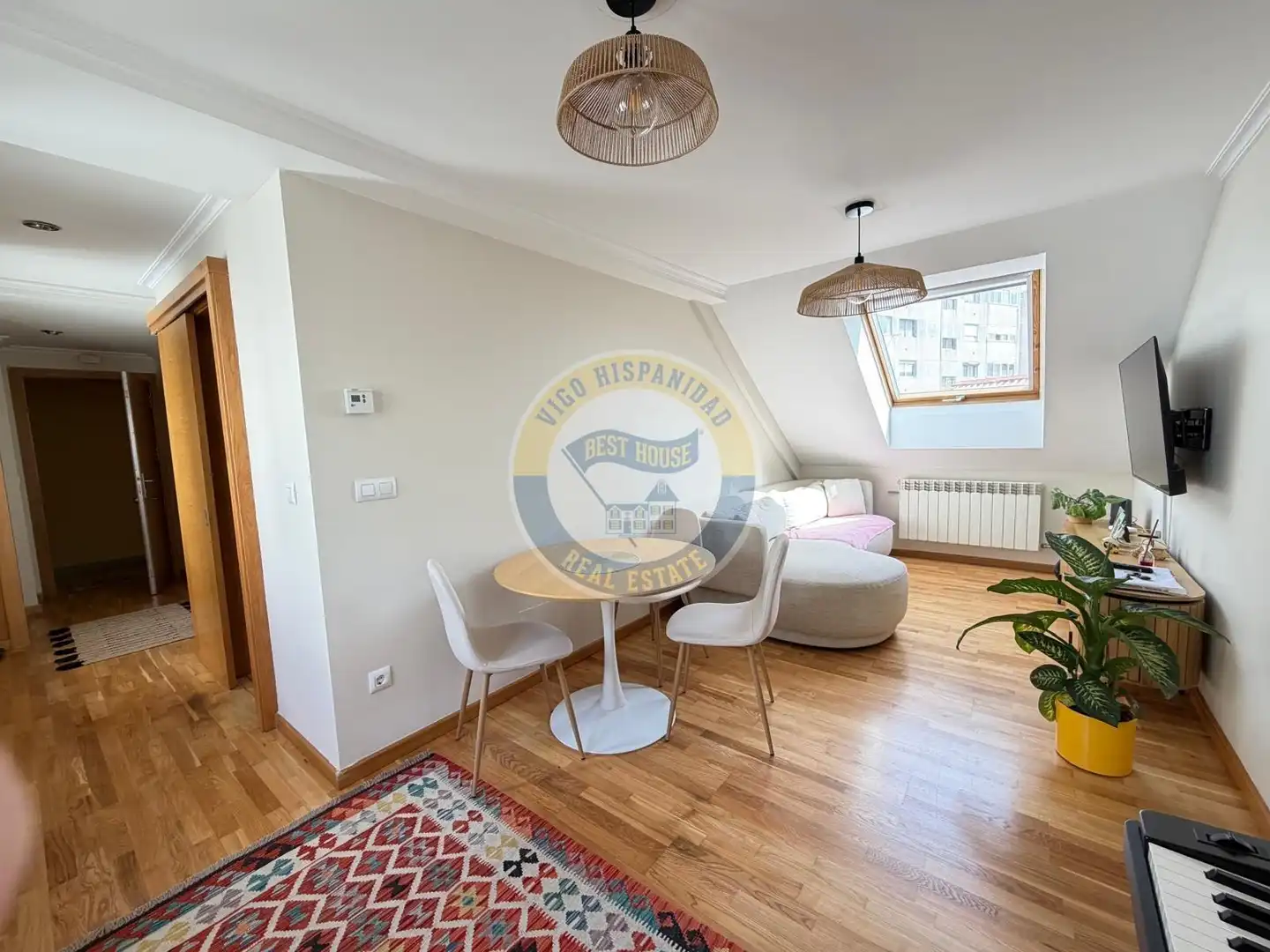 https://static.fotocasa.es/images/ads/10edc95c-e355-4893-ac8c-af9134bd36ef?rule=original