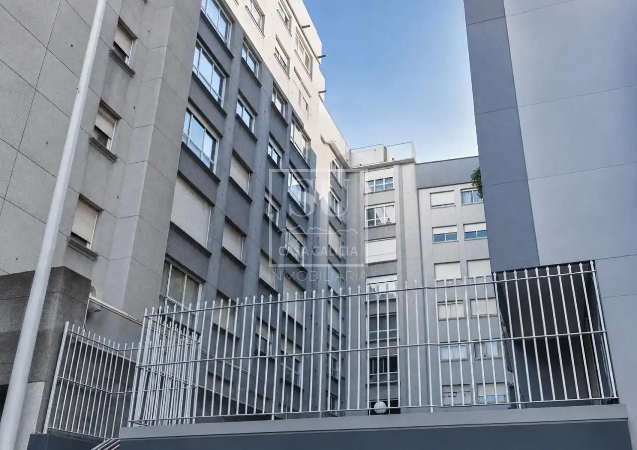 https://static.fotocasa.es/images/ads/c757e933-2836-445f-a6c4-26285effaab4?rule=original