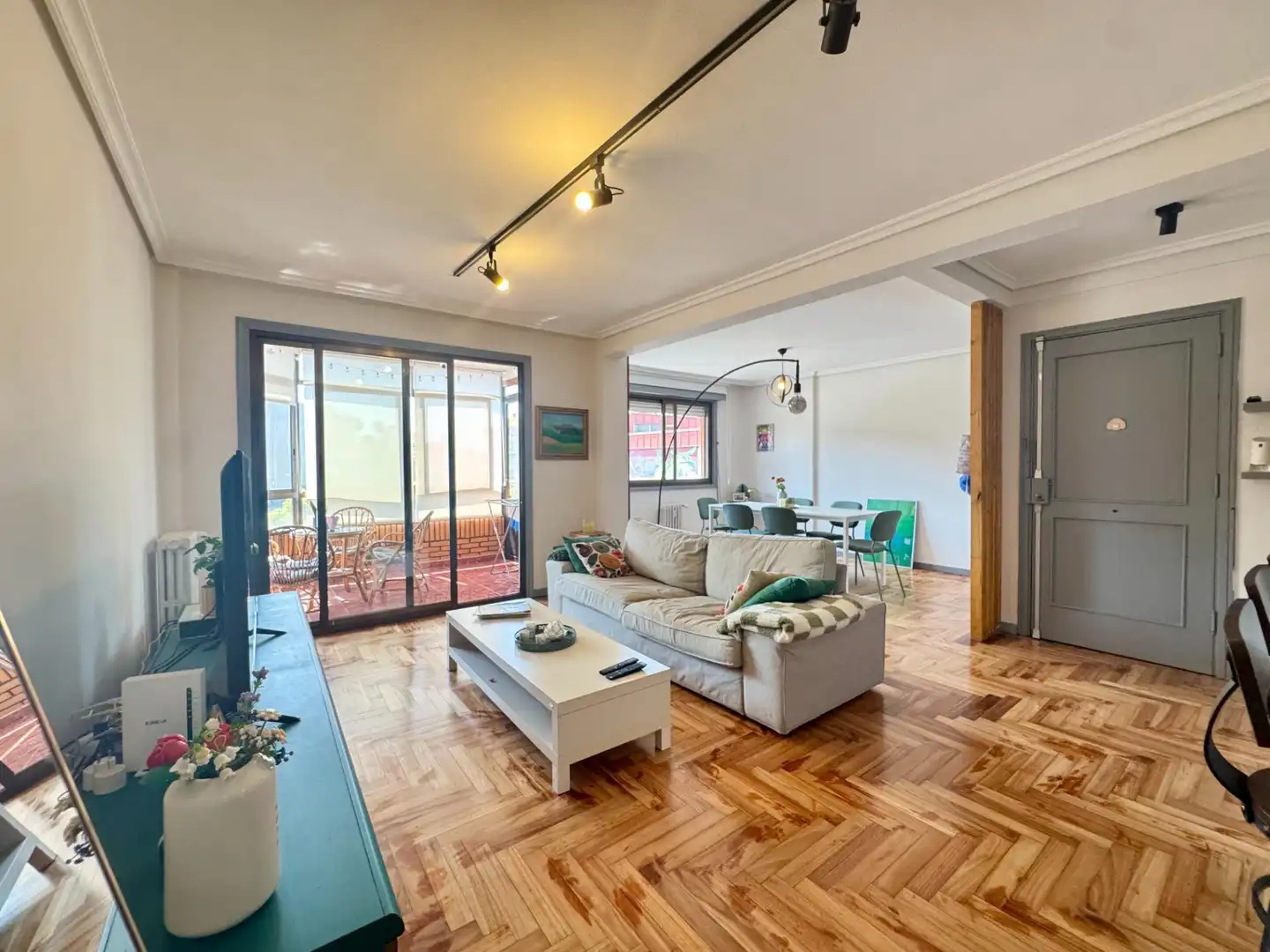 https://static.fotocasa.es/images/ads/466fcd29-3f90-4c2e-8b97-7f221ed3b5c5?rule=original