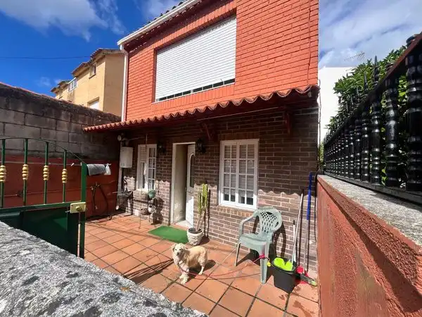 https://static.fotocasa.es/images/ads/15e854cc-9b70-4fd9-bec4-62410631e4d7?rule=original