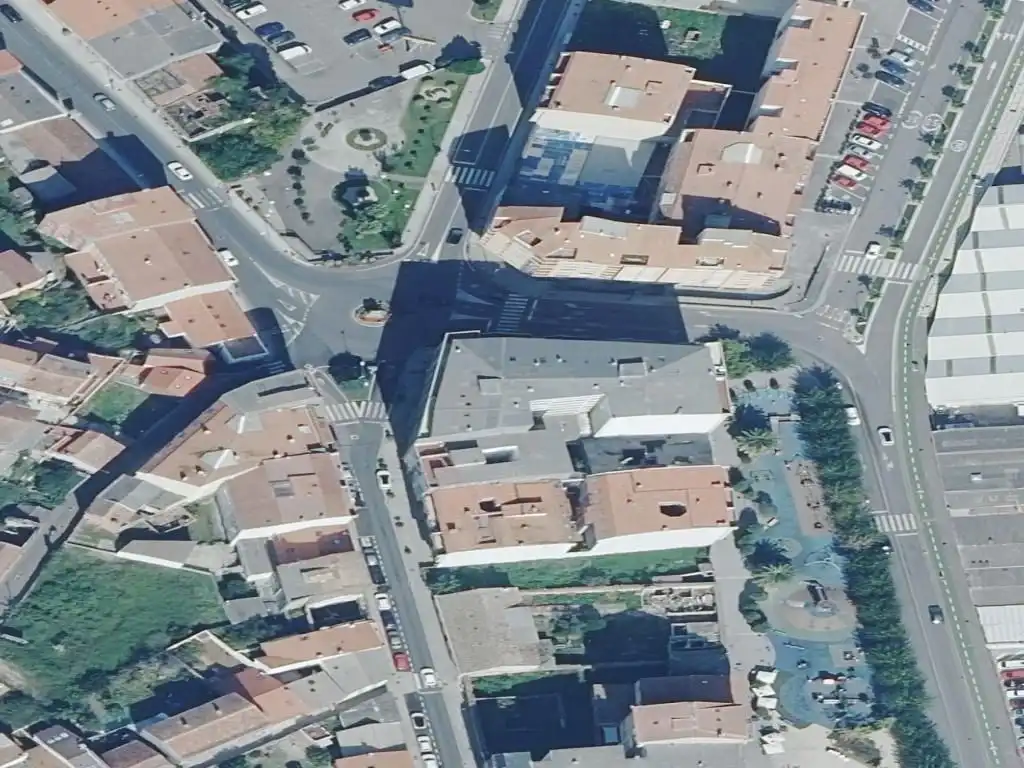 https://static.fotocasa.es/images/ads/ffcfe31b-715a-447d-9e20-41d1c968aa29?rule=original
