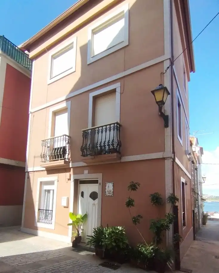 https://static.fotocasa.es/images/ads/5920d564-e9c7-41de-b3a3-21d7f7516078?rule=original