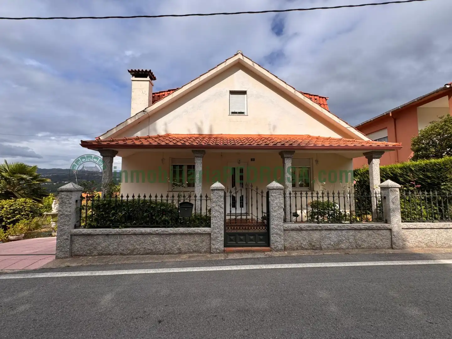 https://static.fotocasa.es/images/ads/868f259e-cb89-45c9-aab9-9174749f2ff3?rule=original