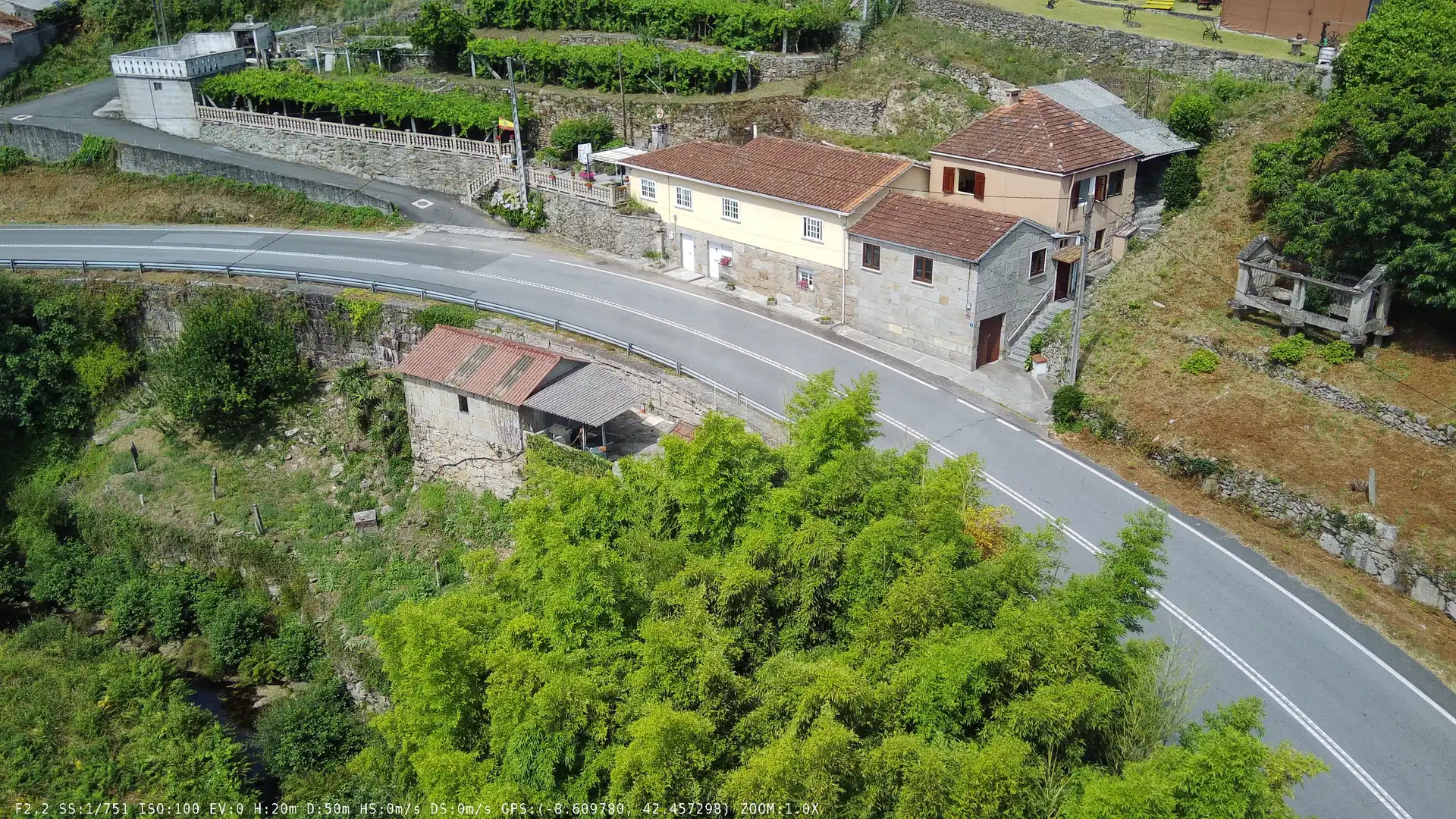 https://static.fotocasa.es/images/ads/d09303a2-e15c-422e-ac9b-6453d7f87cb5?rule=original