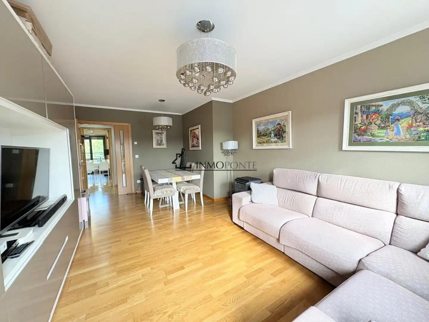 https://static.fotocasa.es/images/ads/07ff44de-73f7-4776-8642-396a05a644cb?rule=original